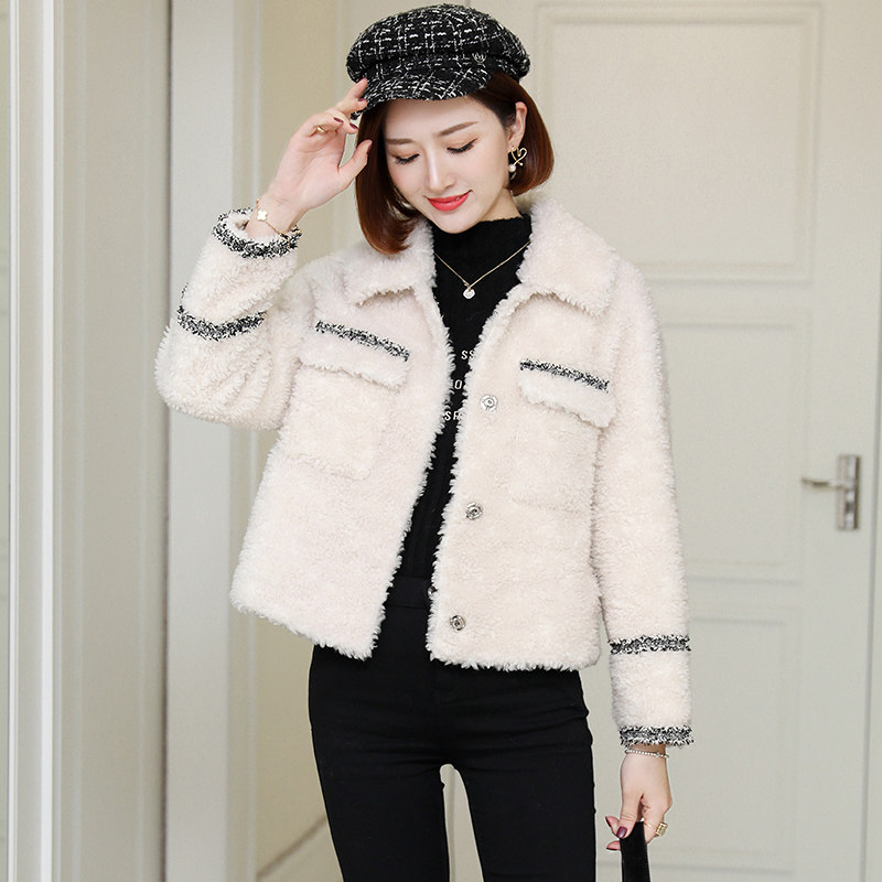 2021 Ai Meili Sheep Sheep Shearing Coat Women's Short Style Yisrong Autumn and Winter Explosive Style Fur Coat