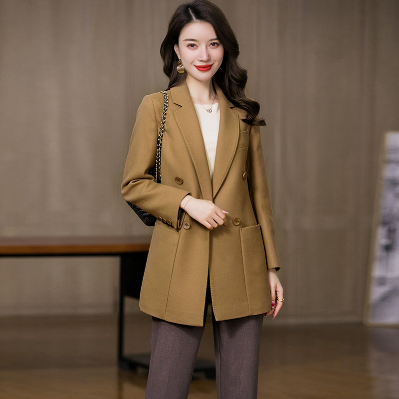 Fine Spinning Wool Suit Woman 2022 Spring Autumn Season New Temperament Commute Body Long Sleeve Pure Color Superior Fur Coat