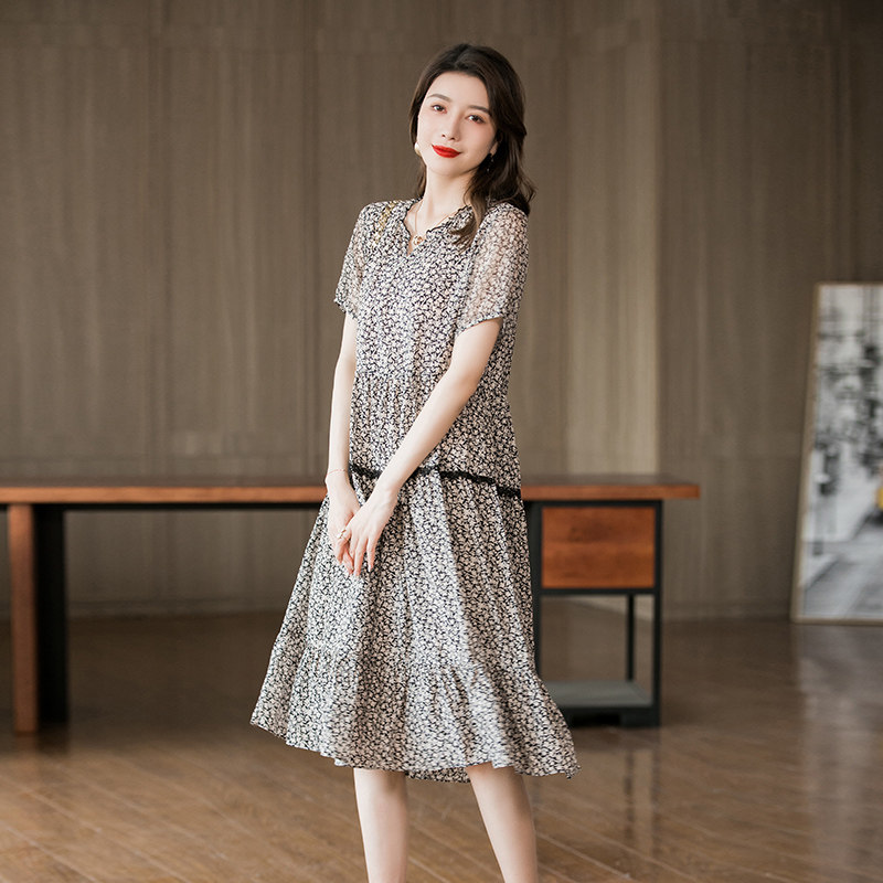 Hangzhou double crepe true silk dress woman 2022 summer new short sleeves high-end big card mulberry silk medium long dress young style