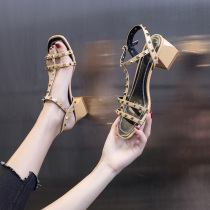 Sandals Fairy style 2021 new summer fashion outside wear Joker thick heel heel rivets