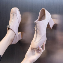 High heels women 2021 new spring and autumn Joker thick heel middle heel square head autumn small leather shoes British style single shoes