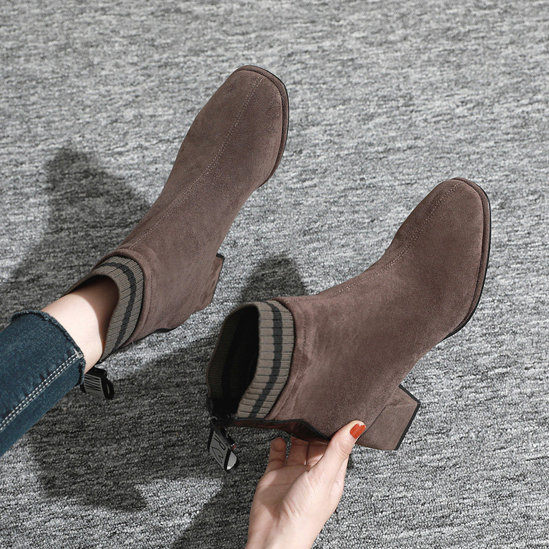 High-heeled Martin short boots women's shoes 2021 new autumn and winter models plus velvet thick heels and versatile fashion mid-heel winter shoes