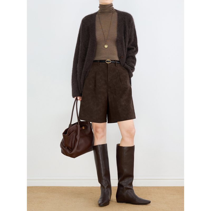 Lassen【Trendy】High-End Vintage Style Five-Point Leather Shorts for Women, Eco-Friendly Pu Leather, Retro High-Waisted Casual Shorts Lassen【Trendy】High-End Vintage Style Five-Point Leather Shorts for Women, Eco-Friendly Pu Leather, Retro High-Waisted Casual Shorts