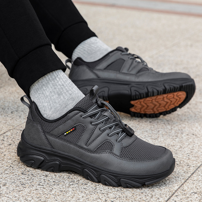 Middle-Aged and Elderly Men's Walking Shoes for Autumn, Wide-Fit, Non-Slip, Lightweight, Soft-Soled, Suitable for Large Feet and Swollen Feet, Loose-Fitting Dad Shoes