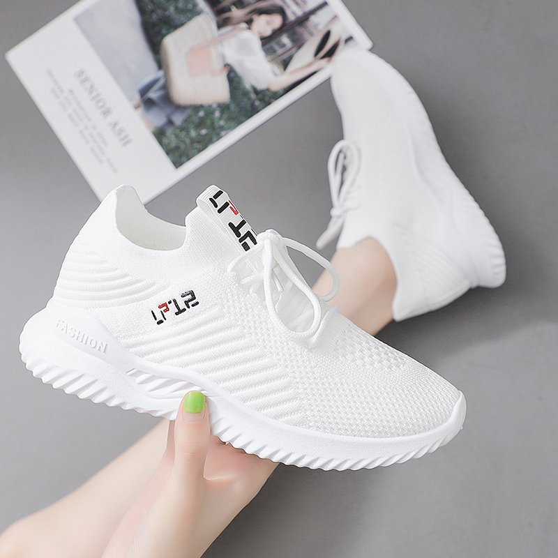 Old Beijing Cloth Shoes for Women, Fly-Knit Elastic Slip-On Shoes for Pregnant Women, Soft-Soled Non-Slip Casual Sports Shoes, Versatile White Shoes