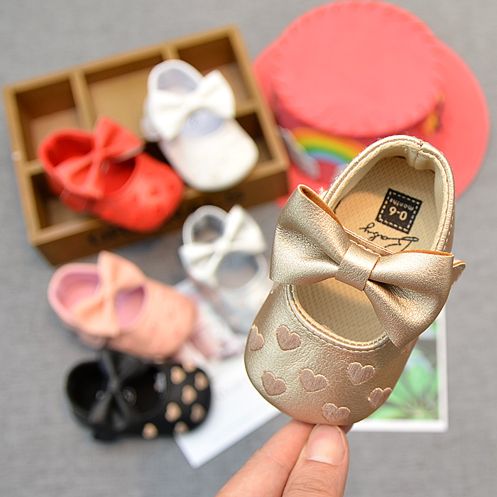 2022 spring and autumn models 0-1 women's baby walkway shoes soft non-slip soft bottom baby shoes embroidered princess single sandal