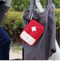 Travel portable medicine box travel packing portable medicine box convenient large capacity first aid storage box 7 days a week