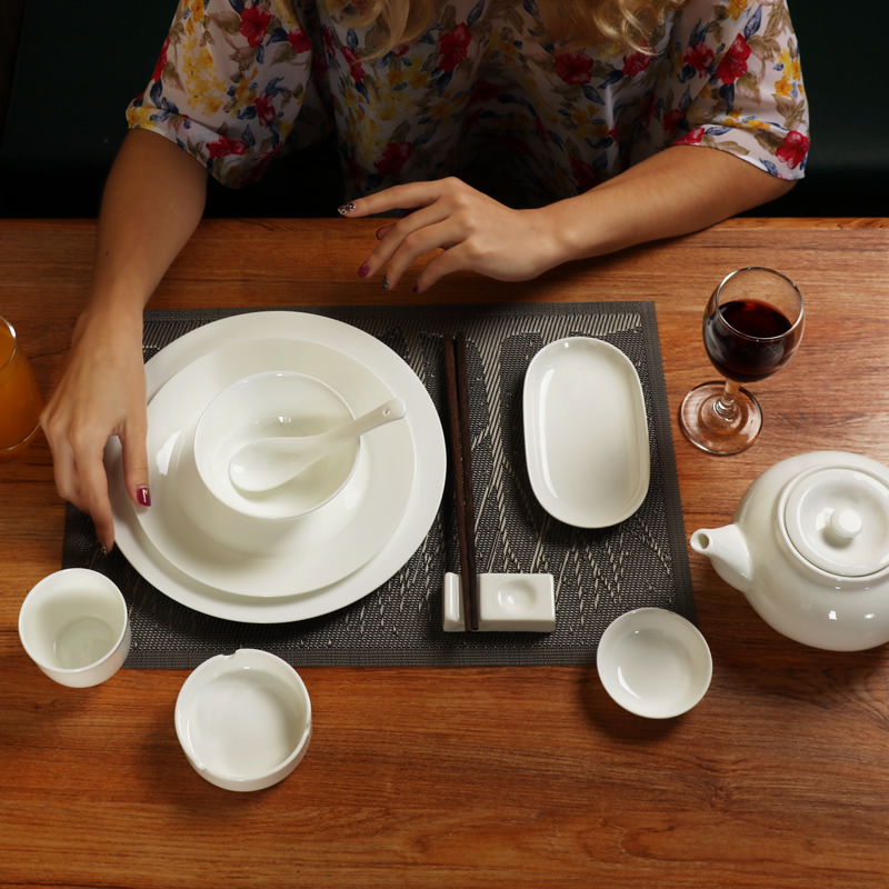 Ceramic hotel tableware set Bone china pure white table tableware Hotel dining room hotel bowl custom logo printing