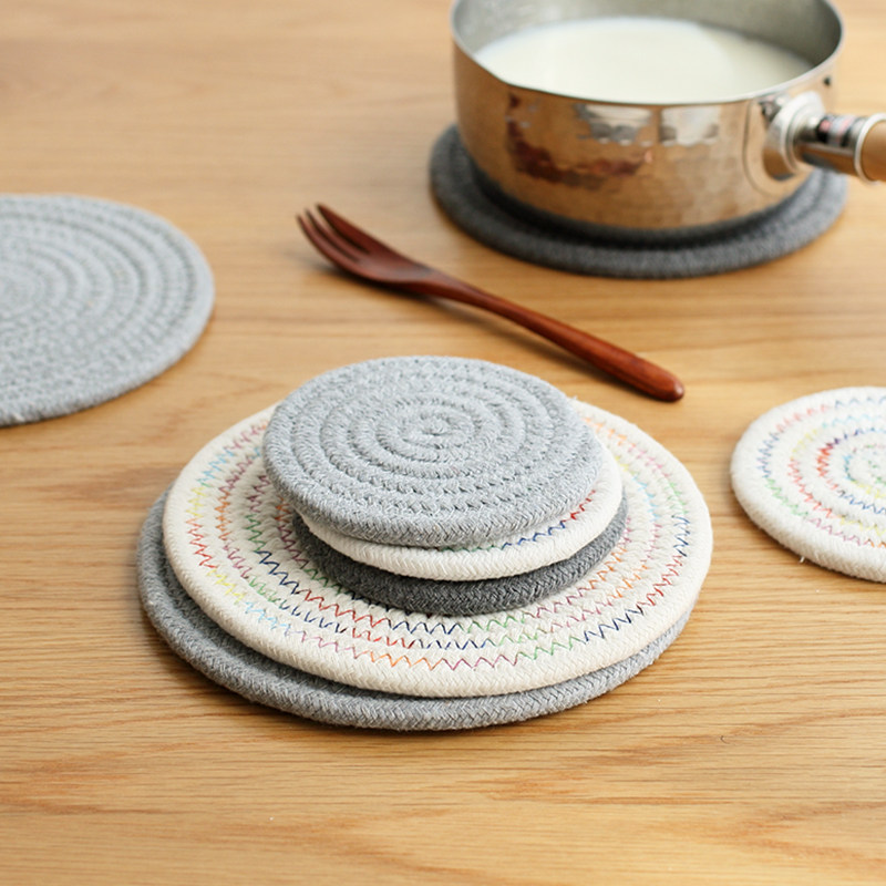 Pleasant Home Day Style Minimalist Cotton Thread Heat Insulation Mat Cup Cushion Round Anti-Burn Mat Kitchen Bowl Mat Casserole Mat