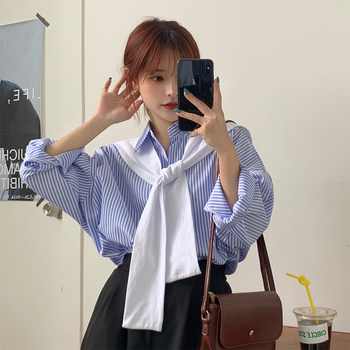 Striped shawl shirt women's outer wear spring 2022 new design sense retro Hong Kong style shirt ins wind top trend