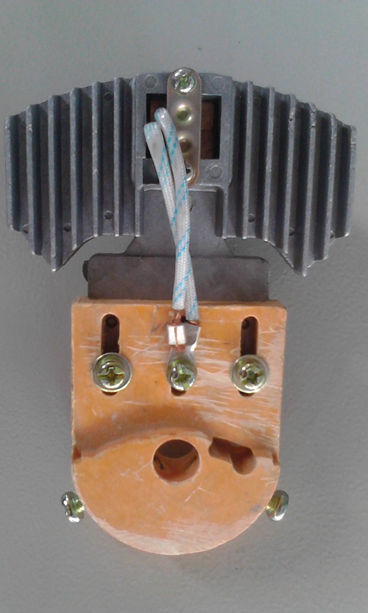 Shanghai Full Force Regulator Accessories TDGC2-3KVA TSGC2-9KVA Special Carbon Brush