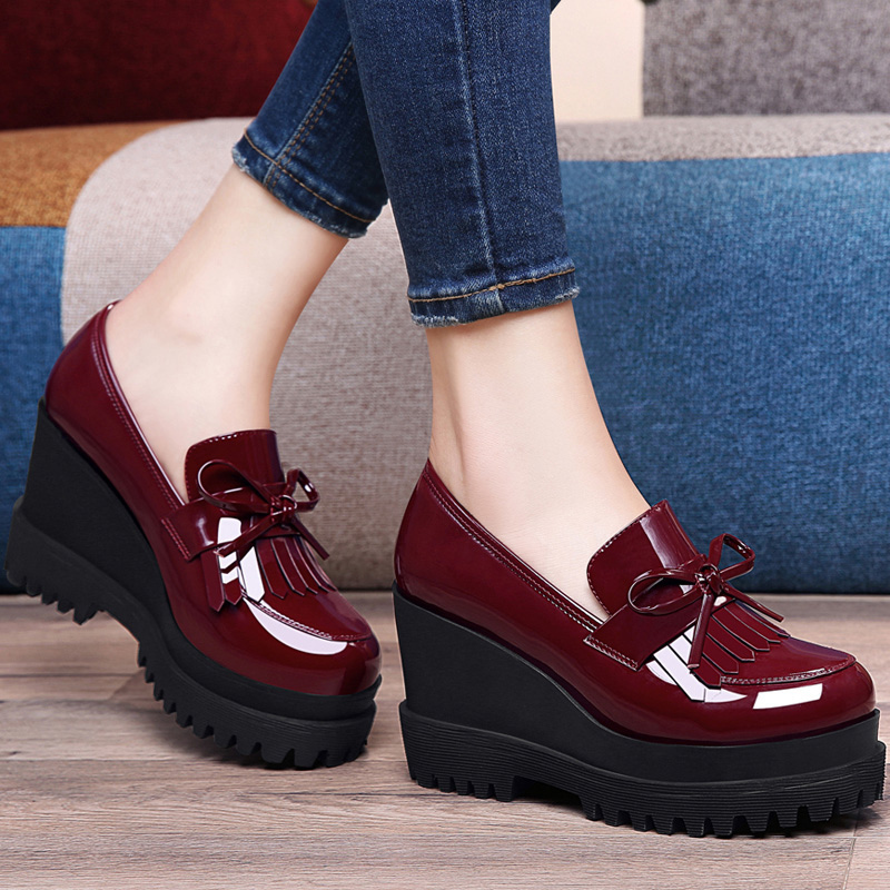 Burgundy Platform Shoes for Women, 2026 New Spring Women's Shoes, Spring and Autumn Shoes, Height-Increasing Single Shoes, Shiny Leather Shoes