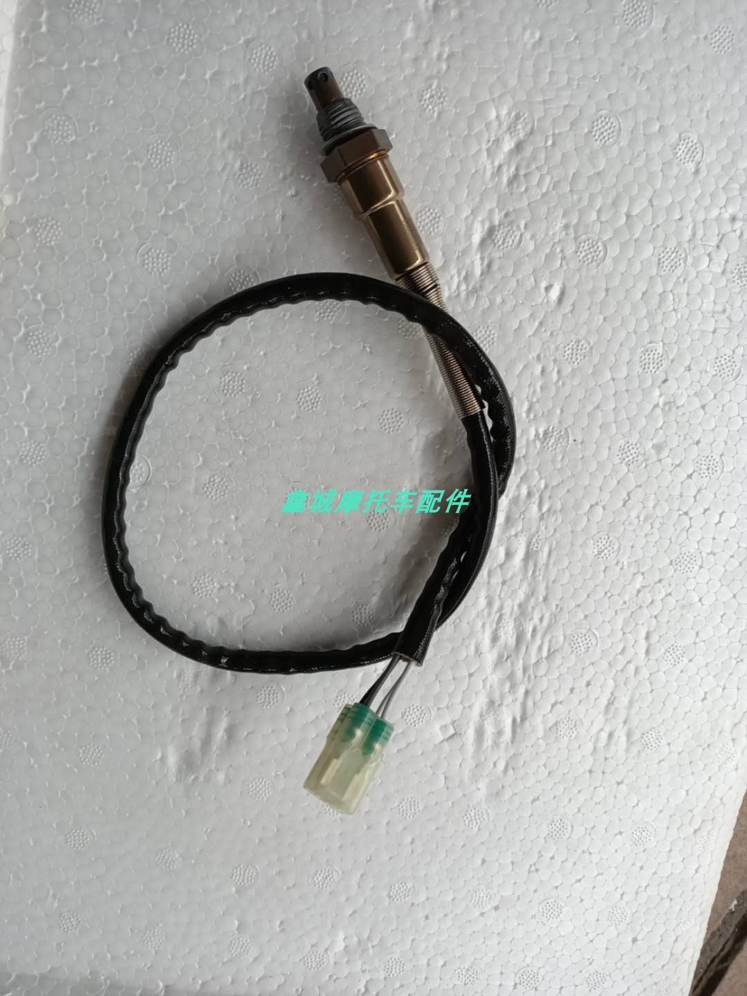 China IV EFI Everest Golden Horse Taifu Motorcycle 125 Four-wire Oxygen Sensor Cylinder Temperature Sensor