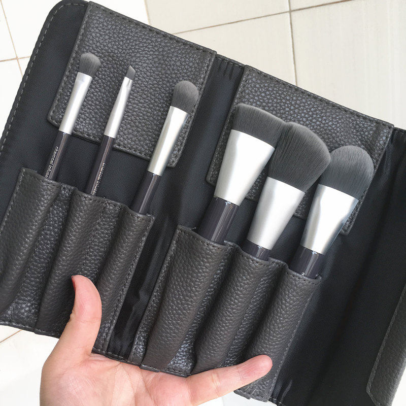 Portable Cangzhou makeup brush set powder bottom brushed eye shadow brush complete with ultra soft professional cover brushed with brush blush blush