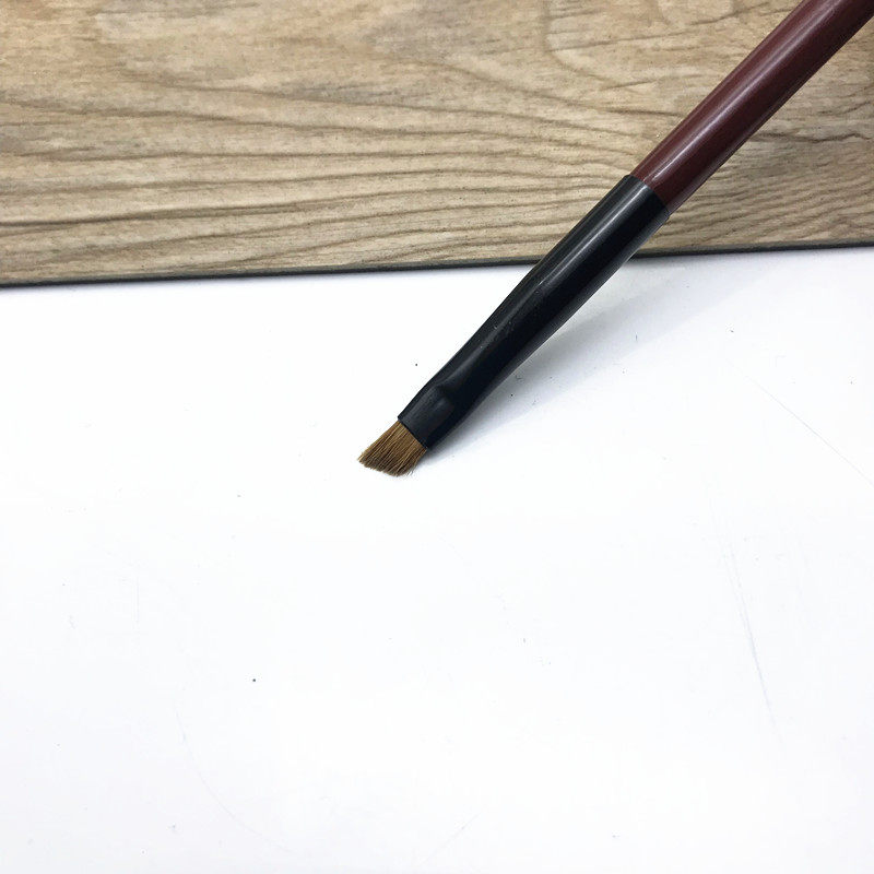Eyebrow brush eyebrow powder brush small one with angled brush portable yellow wolf hair short animal hair cheap Cangzhou makeup brush
