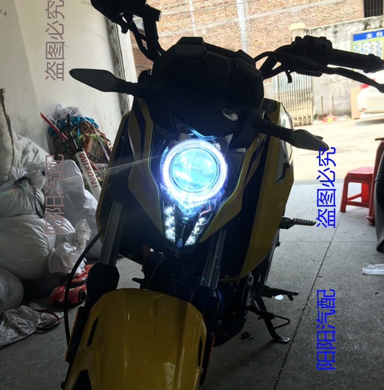 Gió xuân / Cfmoto150NK xe máy 2,8 inch ống kính đôi mắt thiên thần xenon đèn mắt cá sửa đổi 	đèn pha led 7 màu xe máy
