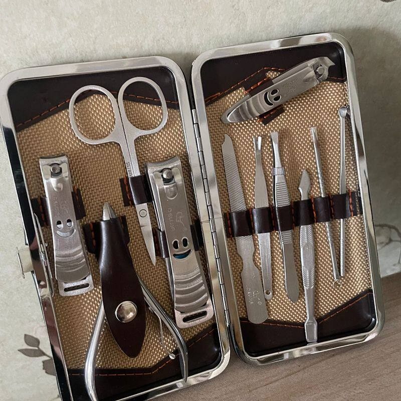 DeLiJia 11 piece Beauty Nail Clippers, Trimmers, Nail Clippers, Nail Clippers Gift Set, Customized LOGO