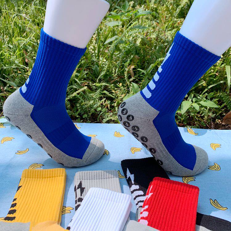Know Foot Dragon Male Socks Rubber Mat Sheet Non-slip Football Socks Thickened Towel Bottom Suction sweat Breathable Sports Women Midbarrel Socks