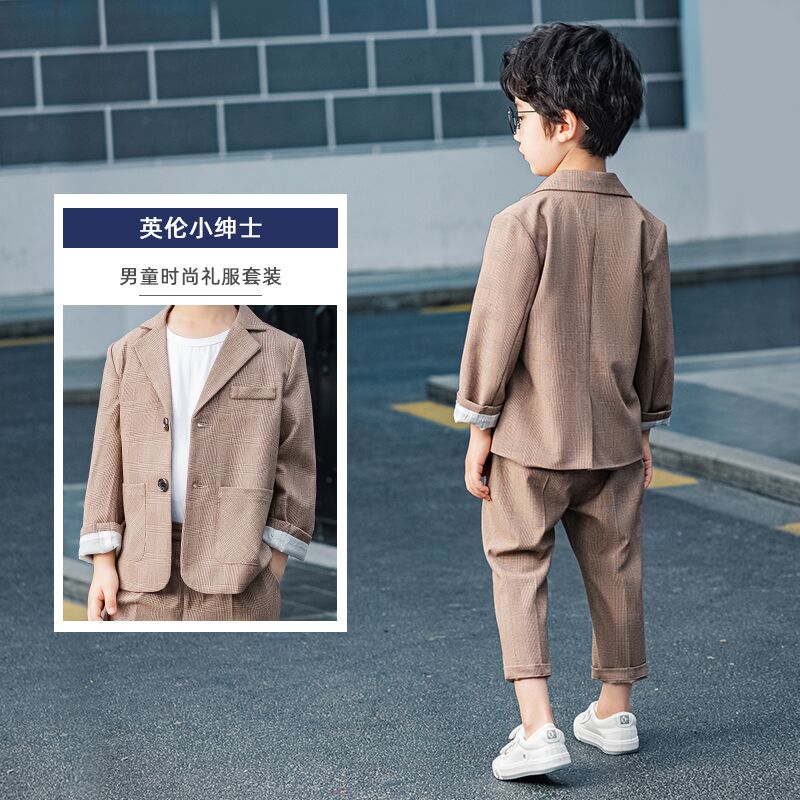Boy suit suit three sets of handsome gas casual jacket Inlensey clothes Spring and autumn little boy Korean version of children's gown