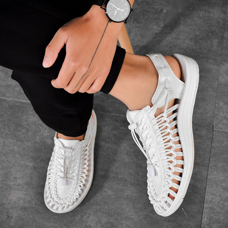 Clearing handling interrupt sandals male leather beach shoes male net red knitting summer Vietnam driving bag casual shoes