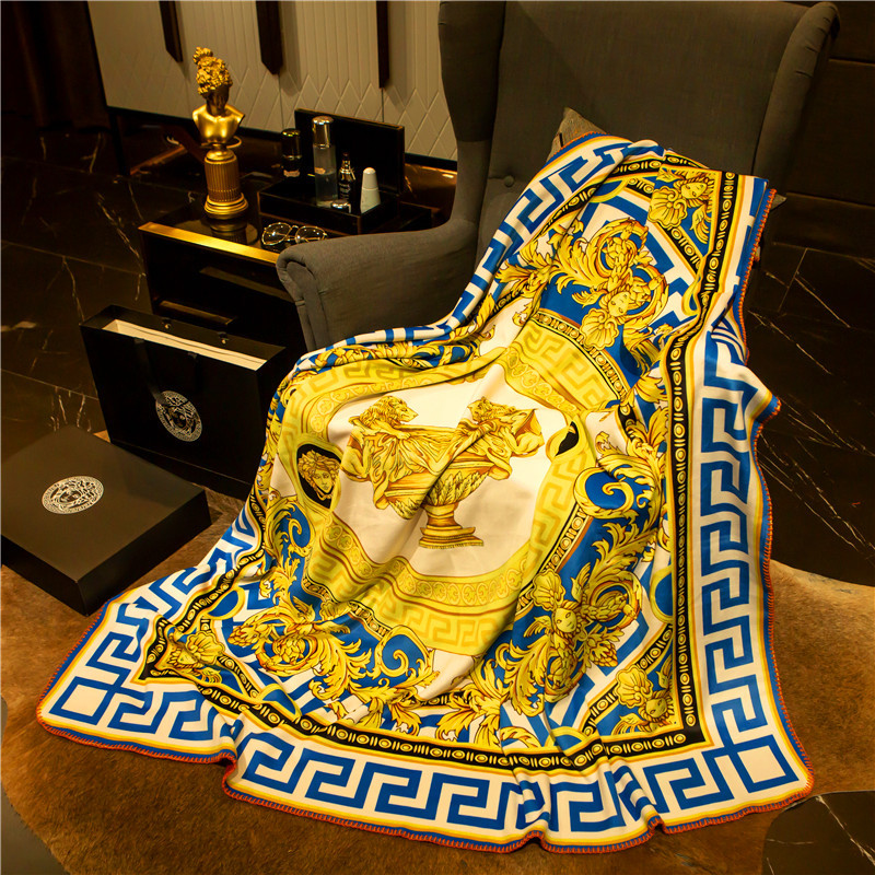 High-End American-Style Brocade Fox Fur Blanket for Sofa, Car, Nap, Luxury Air-Conditioned Leisure Blanket, Model Home Villa Decoration High-End American-Style Brocade Fox Fur Blanket for Sofa, Car, Nap, Luxury Air-Conditioned Leisure Blanket, Model Home Villa Decoration