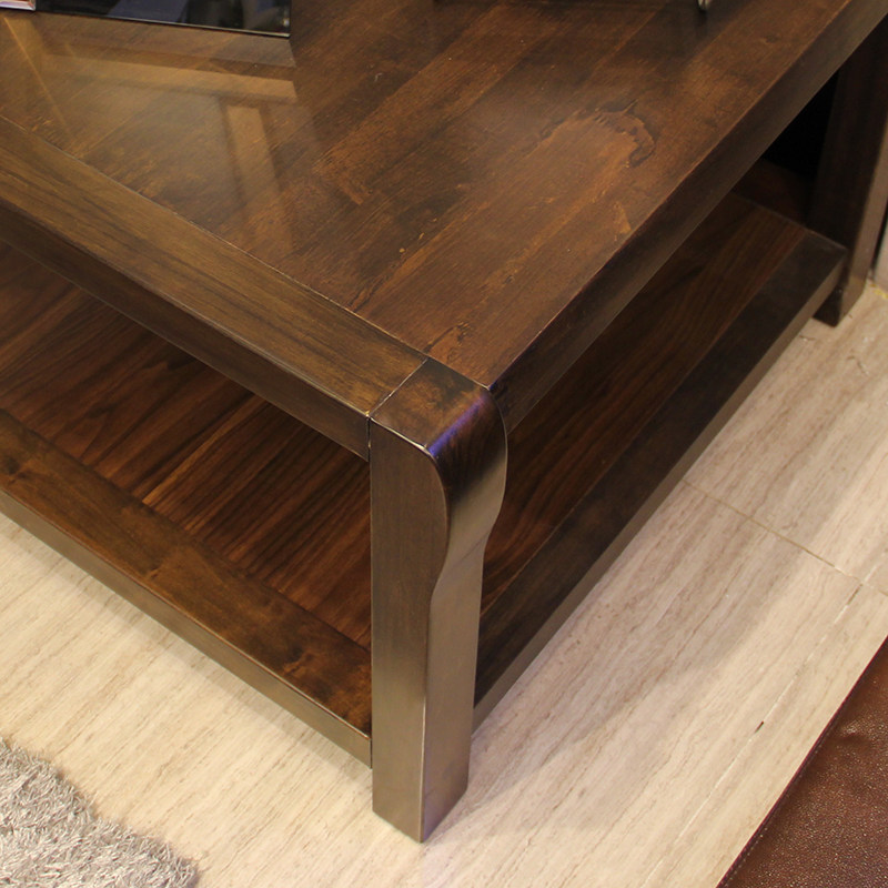 ŷ�����ں����ڽ�ɫС����K9306