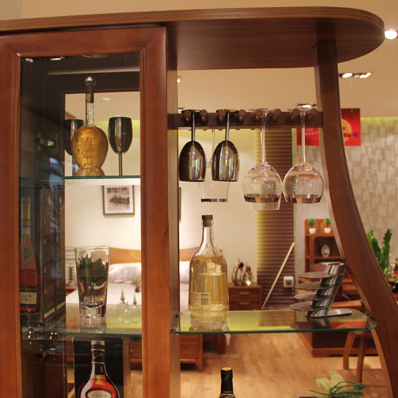 ŷ������ľ�ڽ�ɫ�ƹ�C918