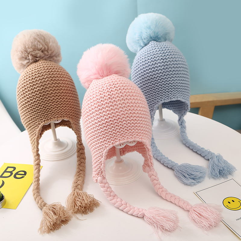 Male Baby Hats HAIR BALLS AUTUMN WINTER GIRLS BABY CUTE PROTECTIVE EAR BRAIDS WOOL THREAD KNIT CAP KOREA TIDE
