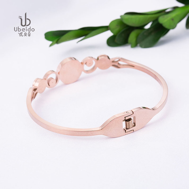 Vòng tay thép titan nam nữ vòng tay đôi không phai vàng hồng trang sức cá tính Phiên bản Hàn Quốc của vòng tay Sen sinh viên đơn giản vòng bạc cho bé