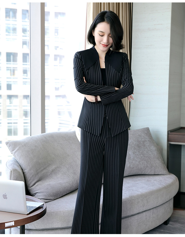 Tailleur femme - Ref 3242023 Image 14