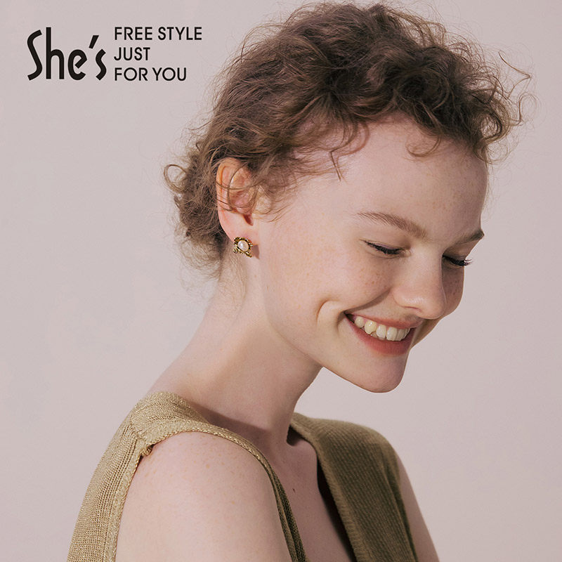 she’s 茜子 不朽的凡尔赛系列 复古巴洛克不规则花朵耳钉 天猫优惠券折后￥169包邮（￥219-50）手链￥209