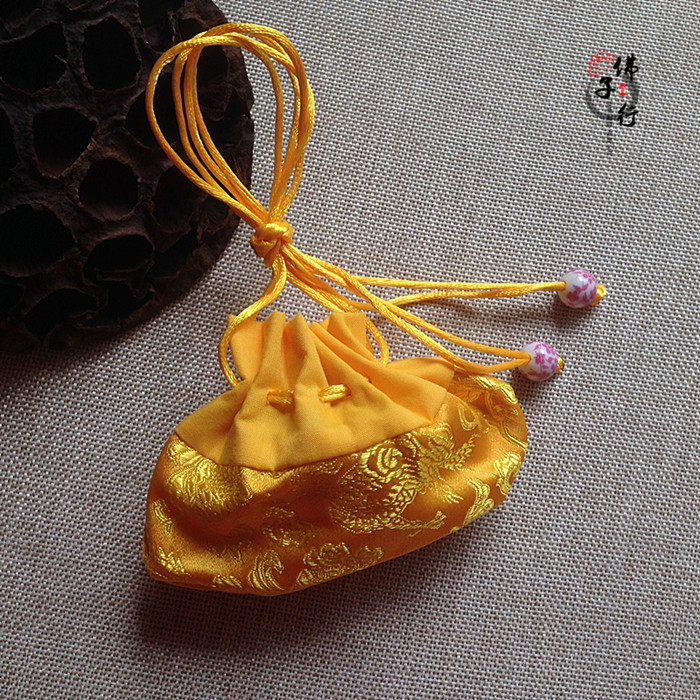 Portable sachet sachet sachet sachet empty bag car pendant empty bag