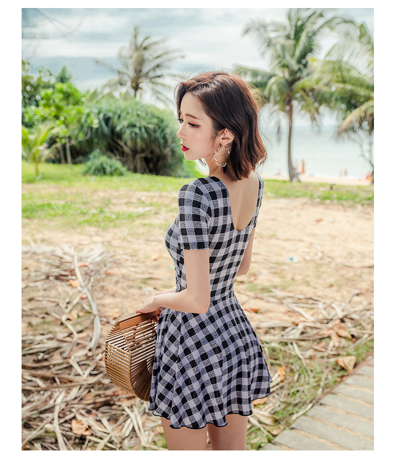 Áo tắm nữ 2019 mới ôm sát bụng thon gọn ngực nhỏ gợi cảm tụ tập bảo thủ size lớn áo tắm nước nóng Hàn Quốc - Bộ đồ bơi One Piece áo bơi liền thân