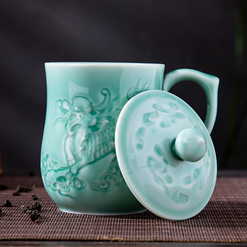 Office of jingdezhen ceramic cups with cover glass, household cup celadon personal keller cup gift reliefs