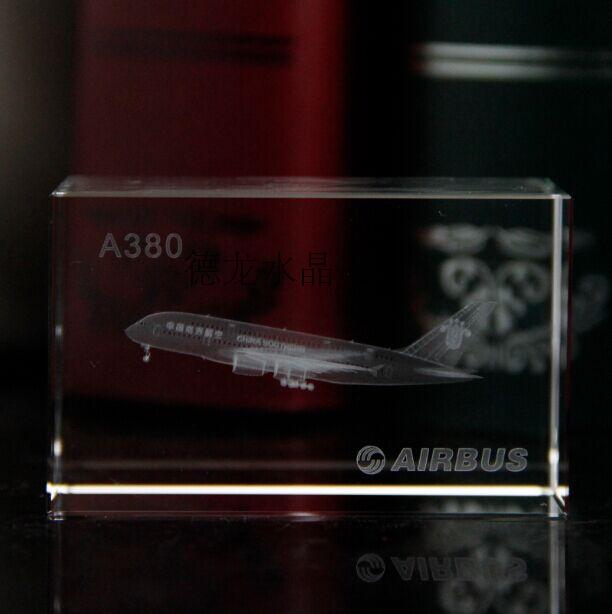 Crystal Inner engraving Aircraft A380 Southern Airlines Flight 3d Inner Sculpture Aircraft Model Custom Crystal Conference Gift