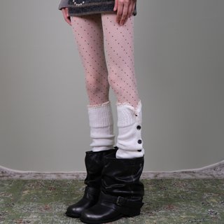 Xiling’s ancient style for art students in autumn and winter! polka-dot stockings paired with button socks for layering