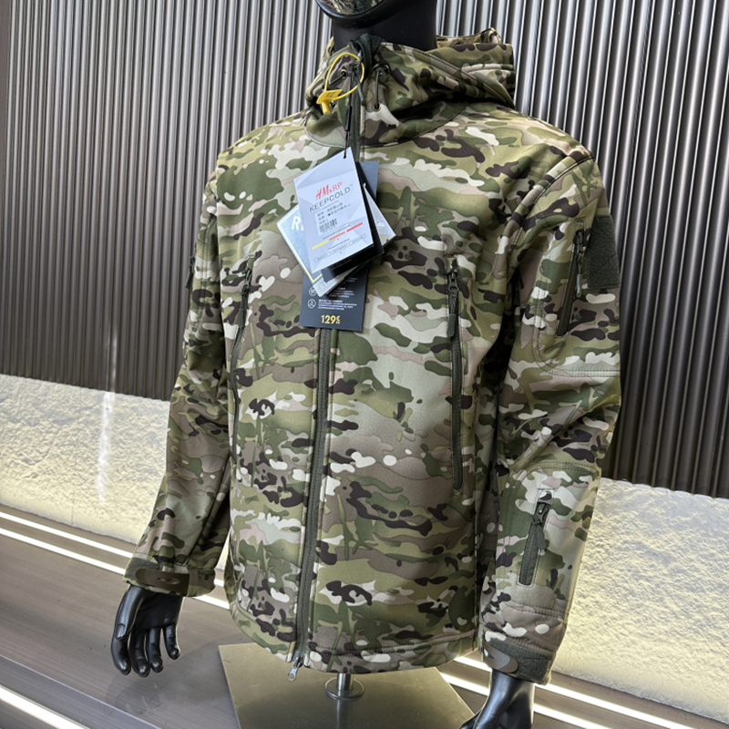 Limited Edition Sharkskin Softshell Waterproof and Wear-Resistant Spring and Autumn Men's Outdoor Multifunctional Tactical Fleece-Lined Assault Jacket Limited Edition Sharkskin Softshell Waterproof and Wear-Resistant Spring and Autumn Men's Outdoor Multifunctional Tactical Fleece-Lined Assault Jacket