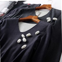 Light luxury self-heating winter mens non-marking V-neck double-sided brushed velvet heating warm mulberry silk underwear set