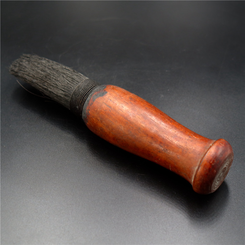 Luo Shirt, Ming Dynasty brushed huanghuali pole