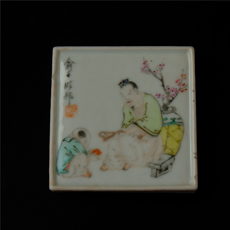 Spring = Shore of the shore Qing Dynasty light magenta painter Yu Ziming figure high sergean porcelain plate painting literati porcelain