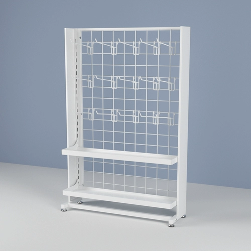 Маленькая грузовая шельфа -дисплей на полке аптеки, магазин, магазин, магазин супермаркет, закуски с закусками.