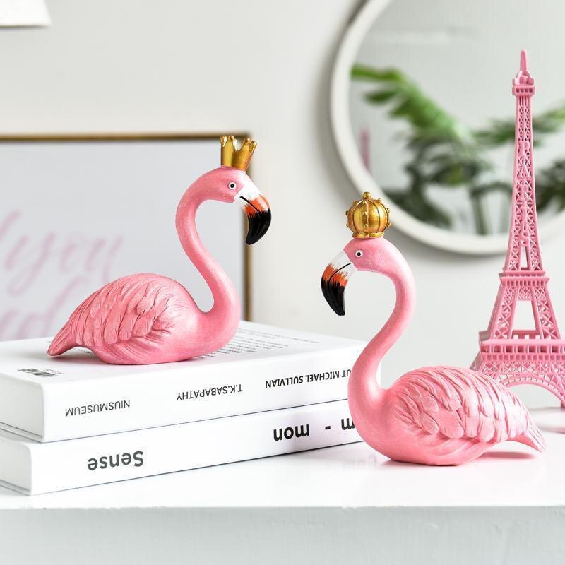 Nordic firebird Decorative Pendulum of Teenage Girl Hearts Room Decorations Creative Home Resin Small Furnishing Wedding Gifts