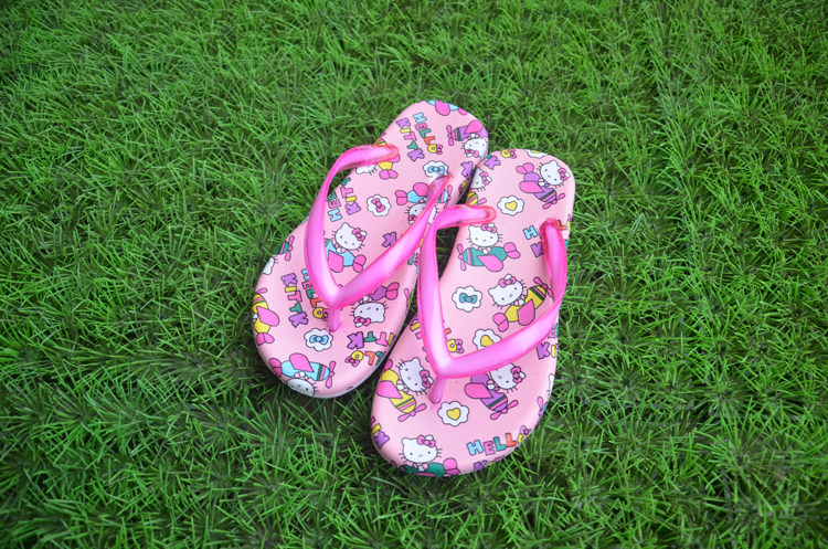 Pantoufles enfants en autre pour été - semelle caoutchouc - Ref 986235 Image 3