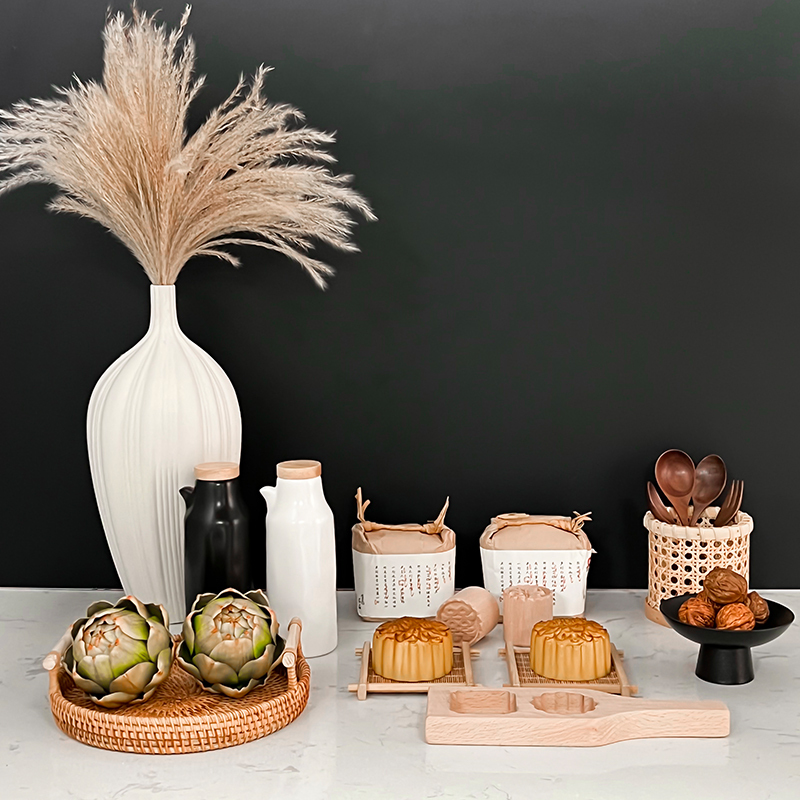 New Chinese-Style Kitchen Decor Model Room Soft Furnishings Cabinet Decoration Props Set Walnut Ceramic Oil Bottle Imitation Mooncake New Chinese-Style Kitchen Decor Model Room Soft Furnishings Cabinet Decoration Props Set Walnut Ceramic Oil Bottle Imitation Mooncake