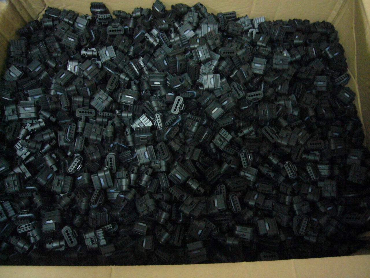 Hirschmann 872-860-541 NOx Sensor Connector Nitrogen Oxygen Sensor Connector