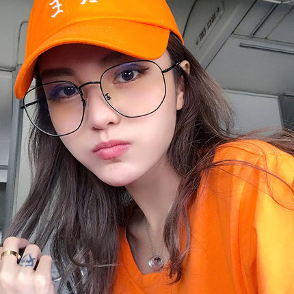 Net Red Big Box Shake Sound Glasses Street Pat Big Face Original Juku Skinny Women's Round Face Ins Trend Retro Korea Art