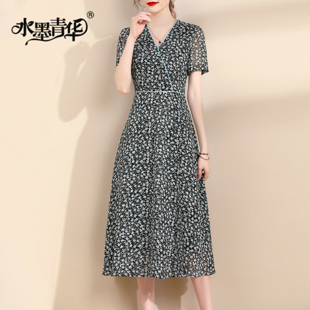 Ink Qinghua 2024 summer ຄົນອັບເດດ: ໃຫມ່ slimming pearl georgette print skirt versatile mid-length dress