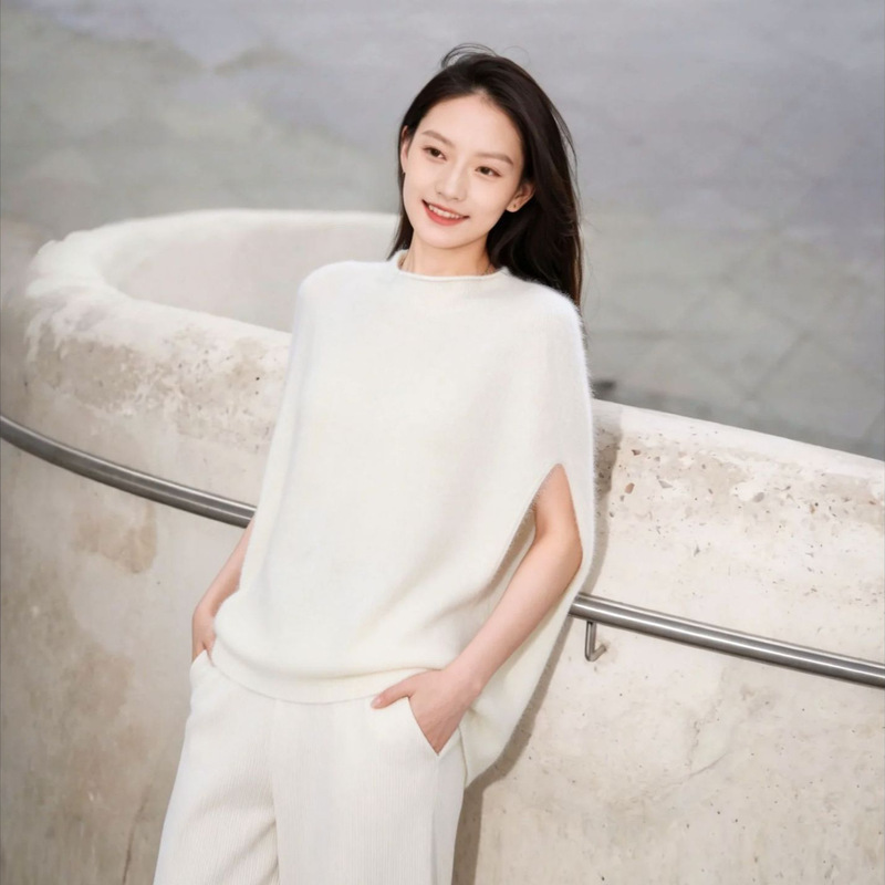 170g Bargain Spring/Autumn New Luxury Imported White Goose down Mulberry Silk 90% Wool Brushed Vest for Women Layering 170g Bargain Spring/Autumn New Luxury Imported White Goose down Mulberry Silk 90% Wool Brushed Vest for Women Layering