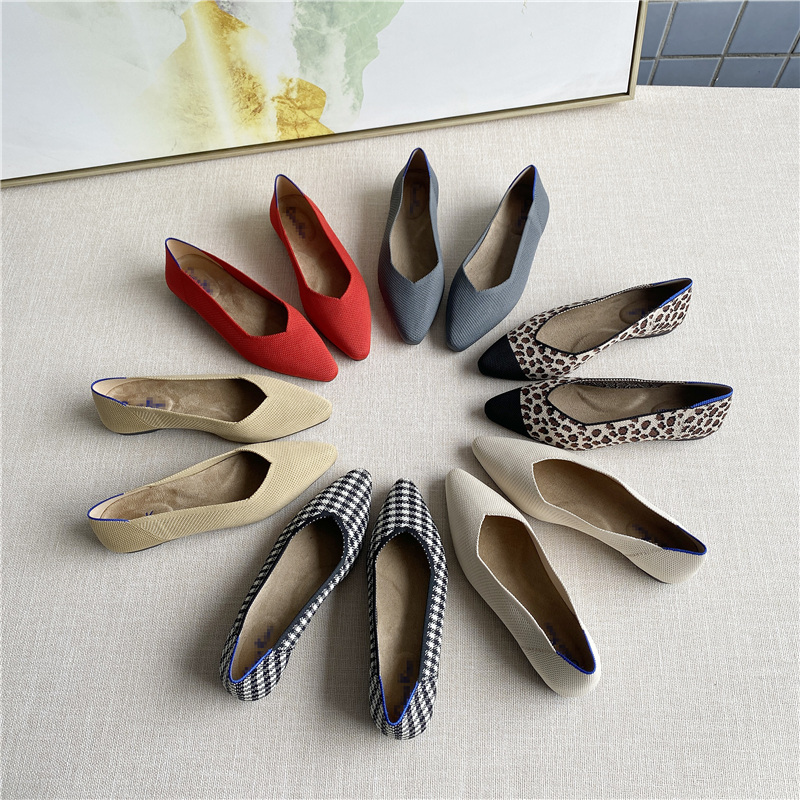 Lizi Shoe Cabinet: Popular Casual Comfortable Soft Flat Non-Slip Black Shoes for Women, Suitable for Long Standing Without Chafing, Versatile and Lightweight