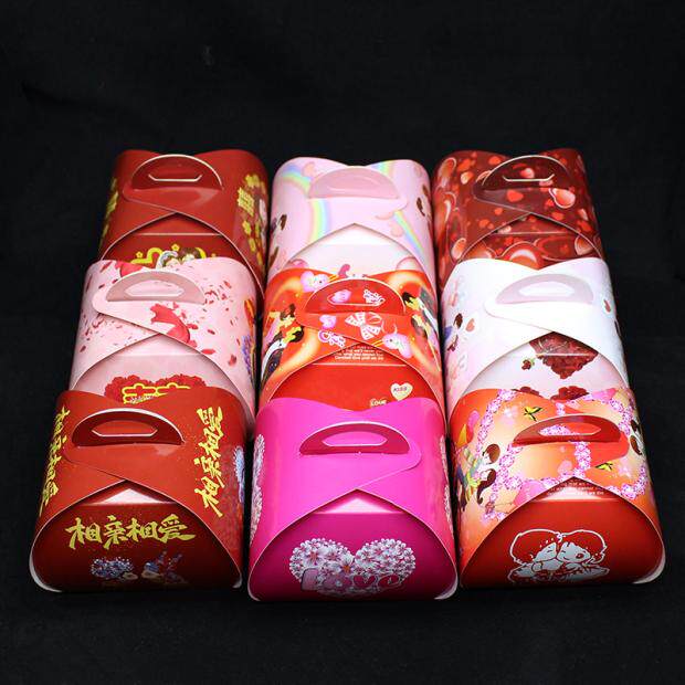 New creative plate decoration art carton wedding banquet decoration dessert dried fruit candy box hotel dishes embellished around the edge